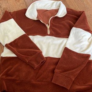 DONNI. Striped quarter zip up sweatshirt!